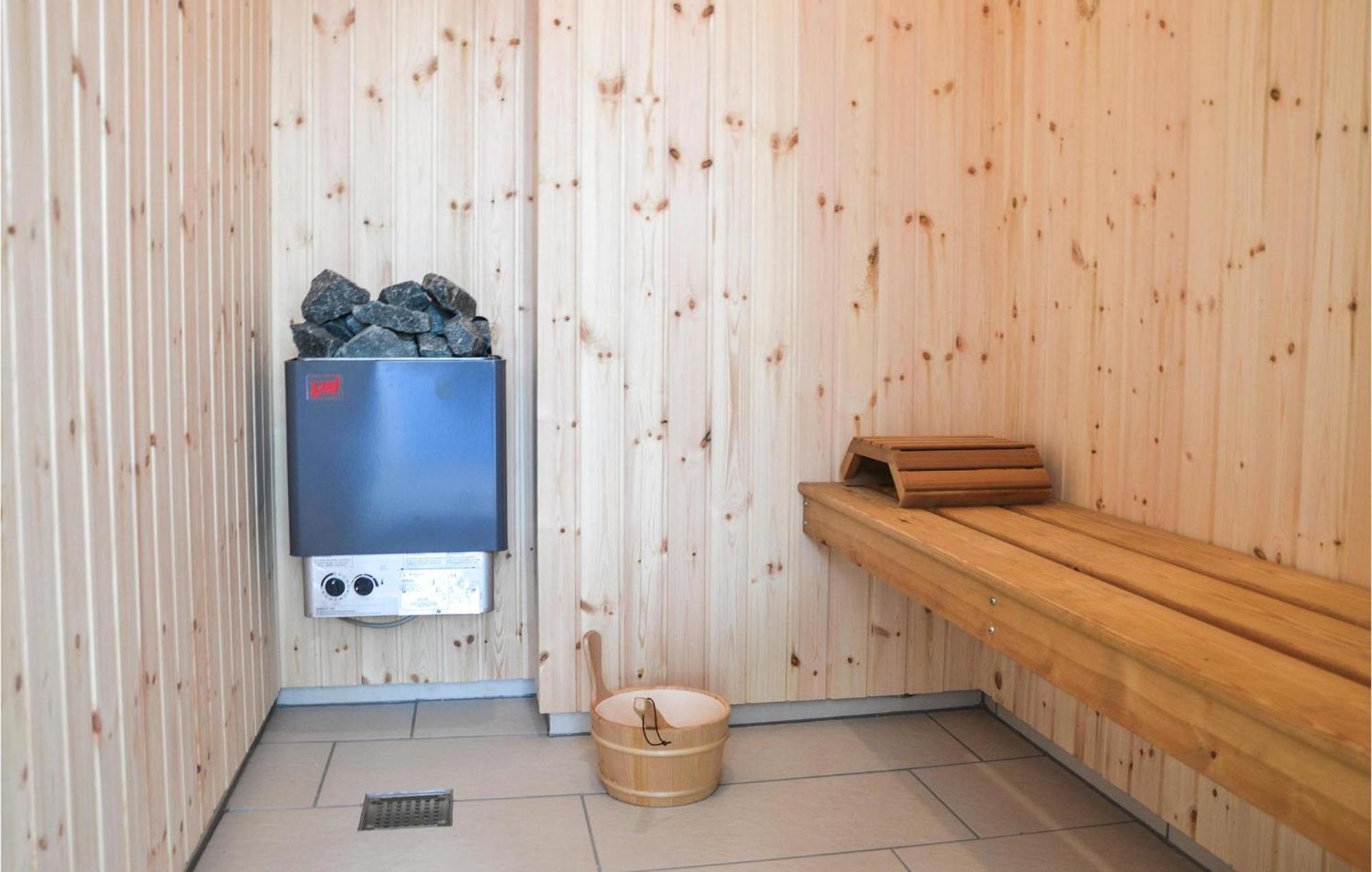 Stunning Home In Gilleleje With Sauna Kültér fotó